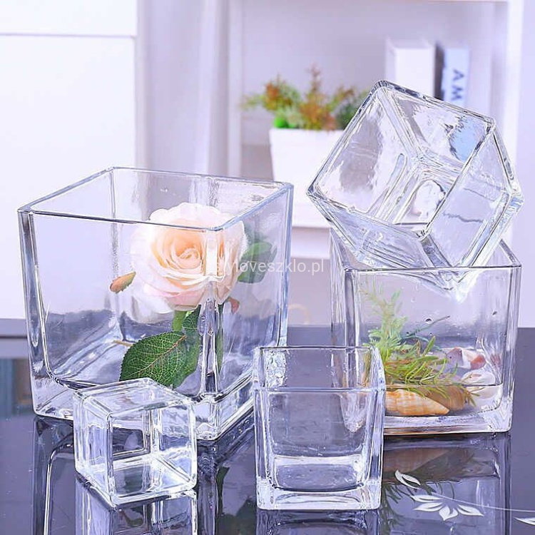 wazon szklany kwadrat cube.jpg
