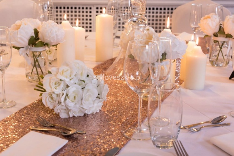 BIEZNIK CEKINY GOLD.jpg