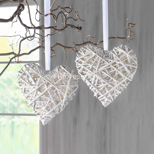 serce w wikliny białe.jpg