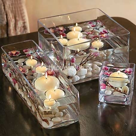 SWIECE PLYWAJACE ECRU.jpg