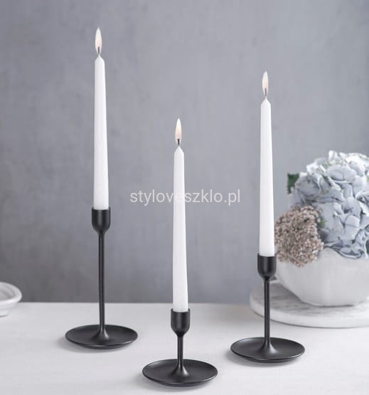 swiece stozkowe lakier biały.jpg