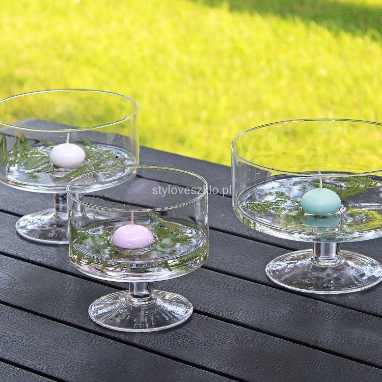 salaterki szklane na nodze 4.jpg