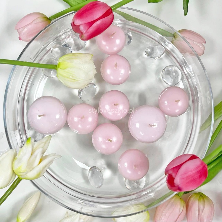 swiece plywające kulki jasnyróż.jpg