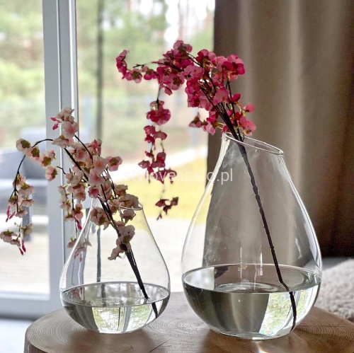 wazon szklany kropla duża i kropla mała.jpg