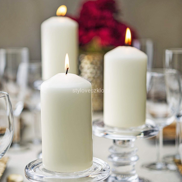 swieca pienkowa bolsius 12 cm krem.jpg