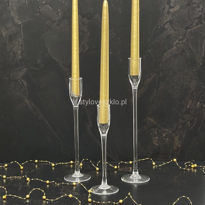 swiecznik szklany stozkowy 20 cm 3.jpg