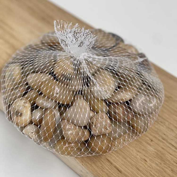 kamienie dekoracyjne beżowe w siatce.jpg