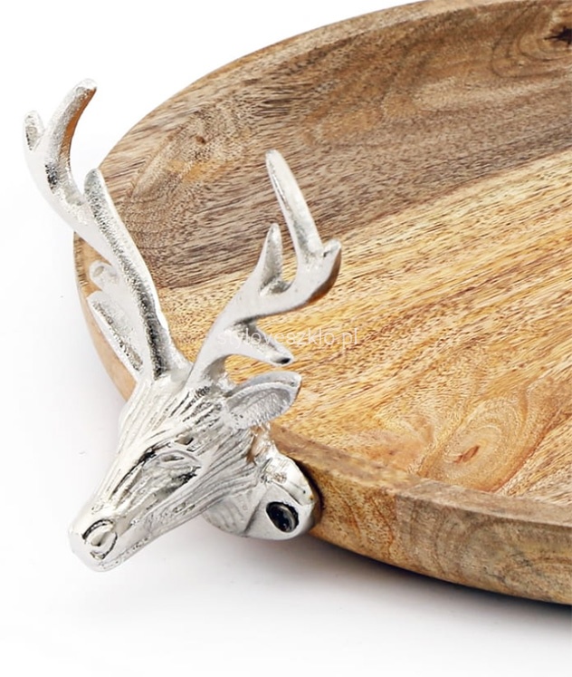 patera drewniana okragła z głowami reniferów.jpg