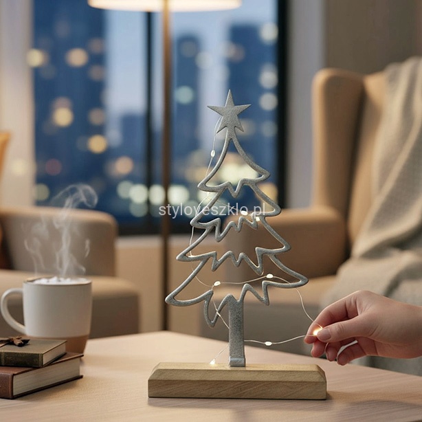 Choinka Świąteczna z Gwiazdką Drewno i Metal 44.jpg