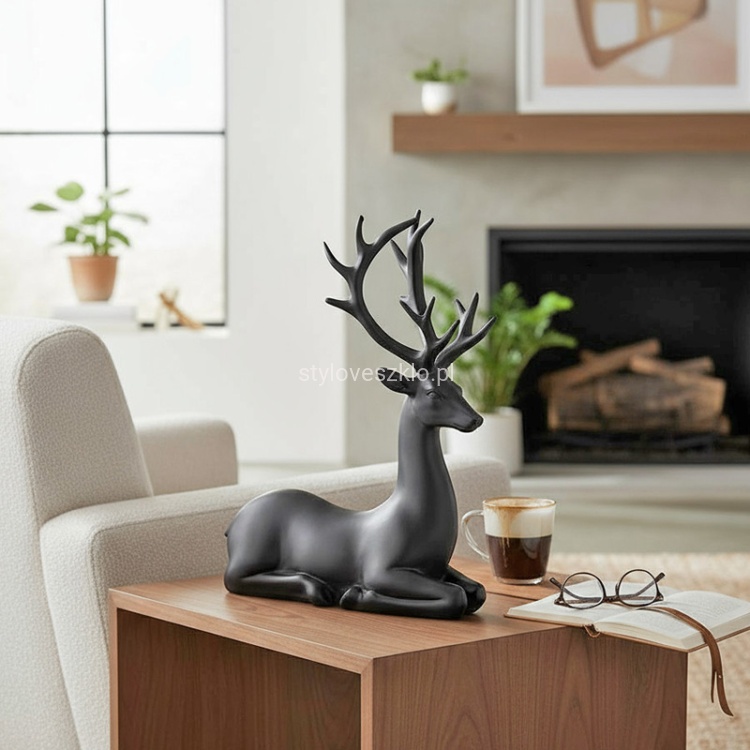 Figurka renifer czarny leżący 20 cm.4.jpg