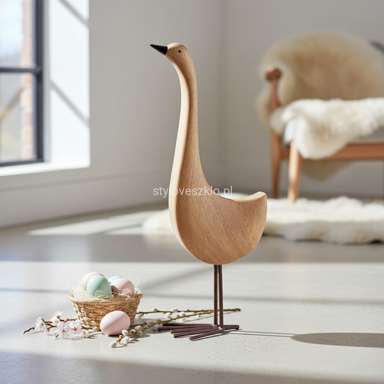 Gęs wielkanocna figurka dekoracyjna z drzewa mango na metalowych nóżkach.jpg