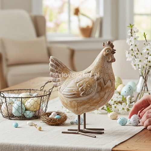 Kura na metalowych nożkach.2.jpg