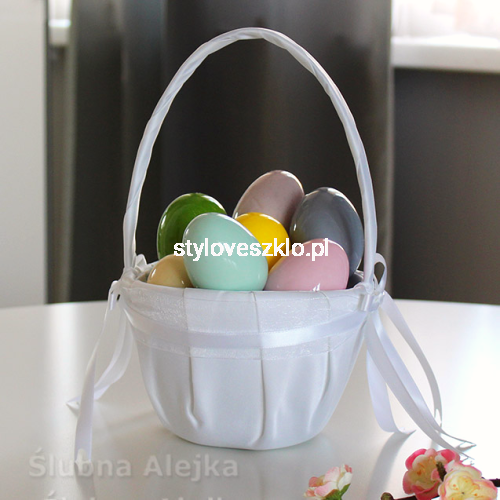 koszyczek satynowy wielkanocny.jpg