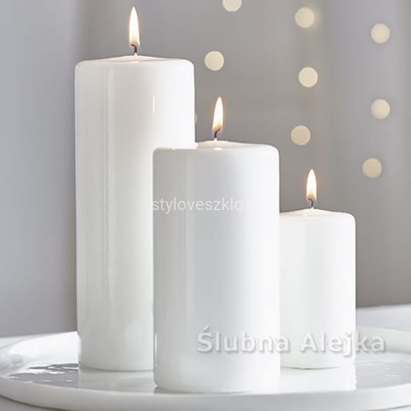 świece białe.jpg